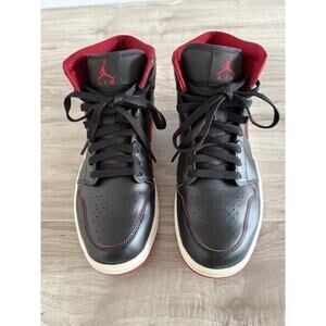 Nike Air Jordan 1 MID Black/Black-White Gym Red 2015 #554724-028 Size 9